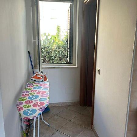 Bilocale Vista Mare Sul Lungomare Apartman Siderno Kültér fotó