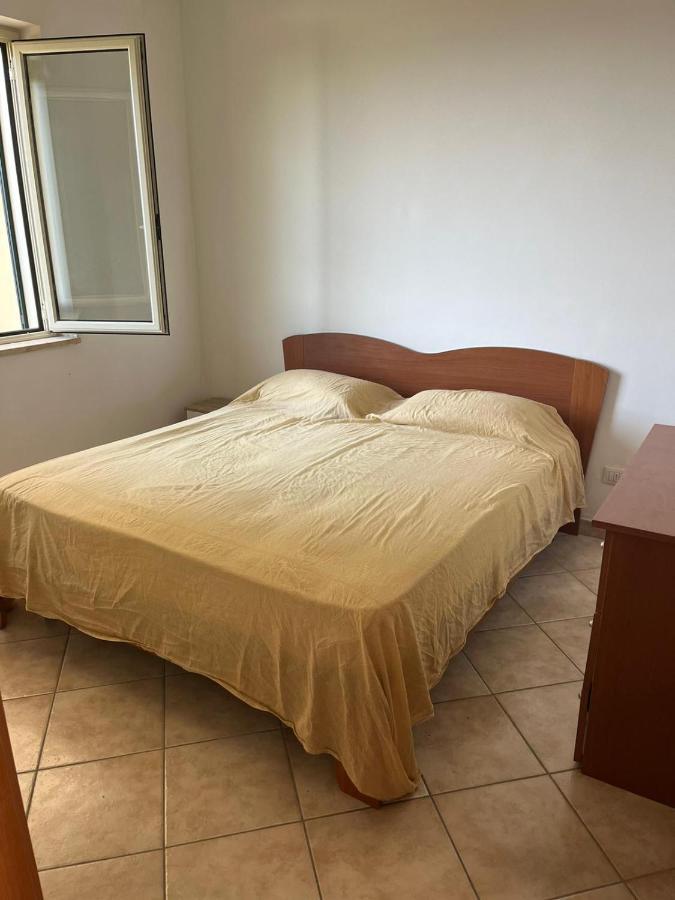 Bilocale Vista Mare Sul Lungomare Apartman Siderno Kültér fotó