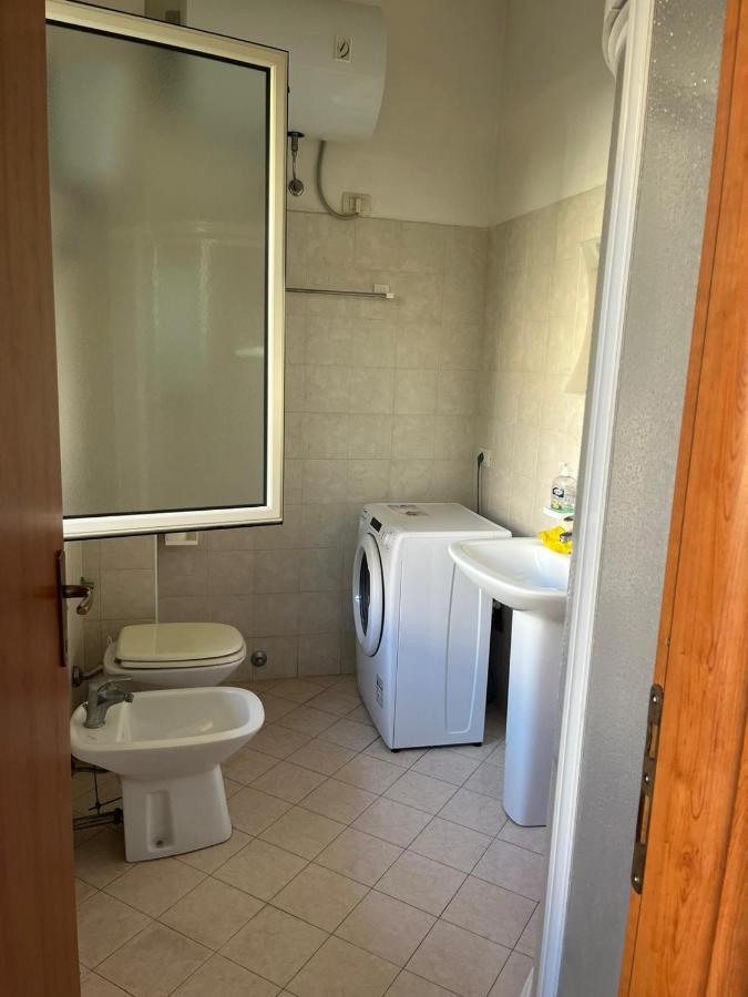 Bilocale Vista Mare Sul Lungomare Apartman Siderno Kültér fotó